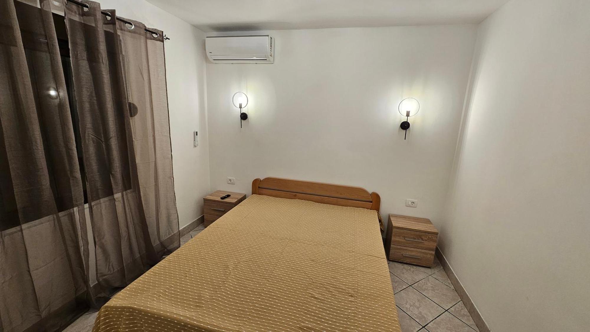 Apartmani Lime Petrovac Exteriör bild