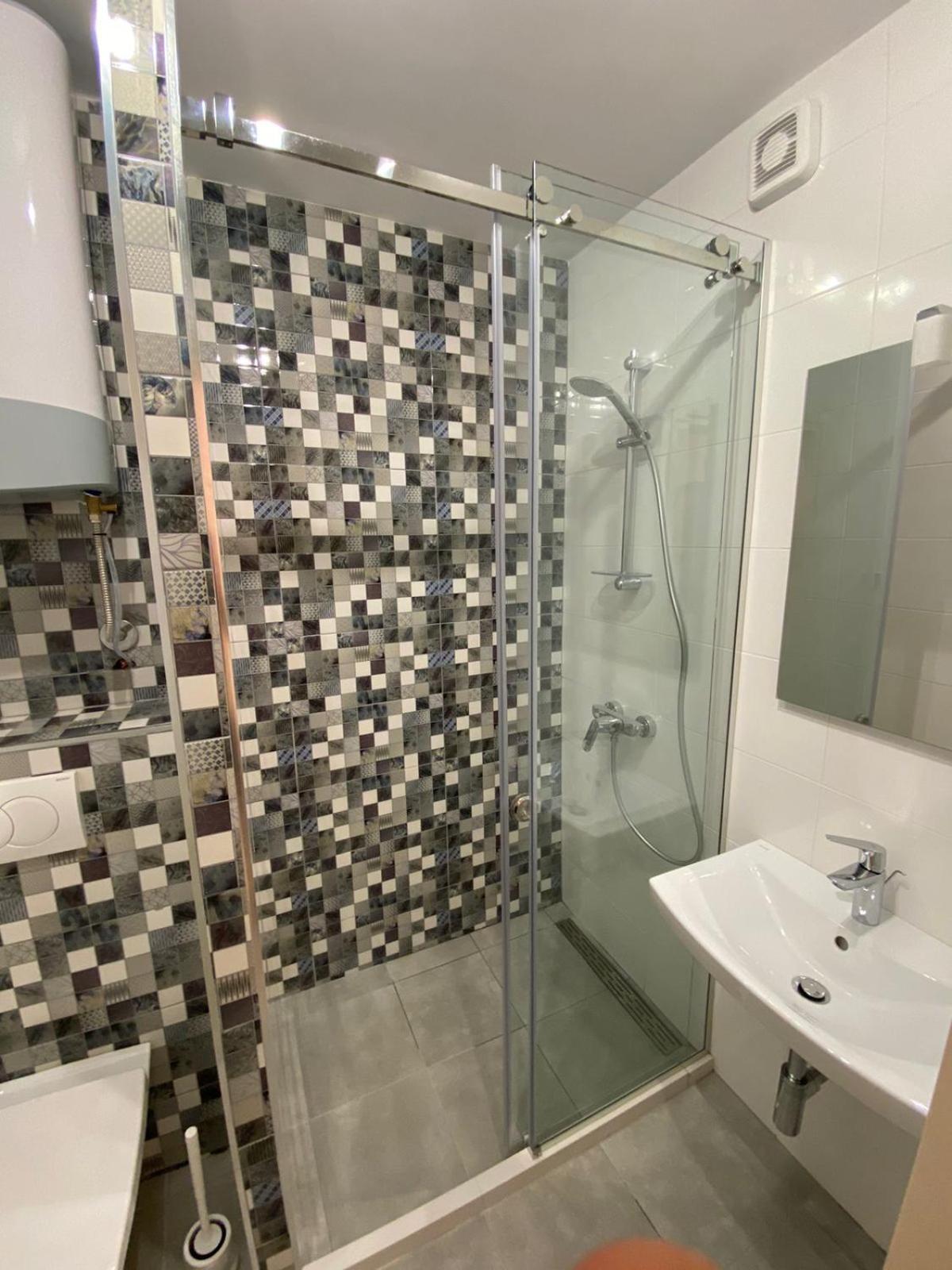 Apartmani Lime Petrovac Exteriör bild