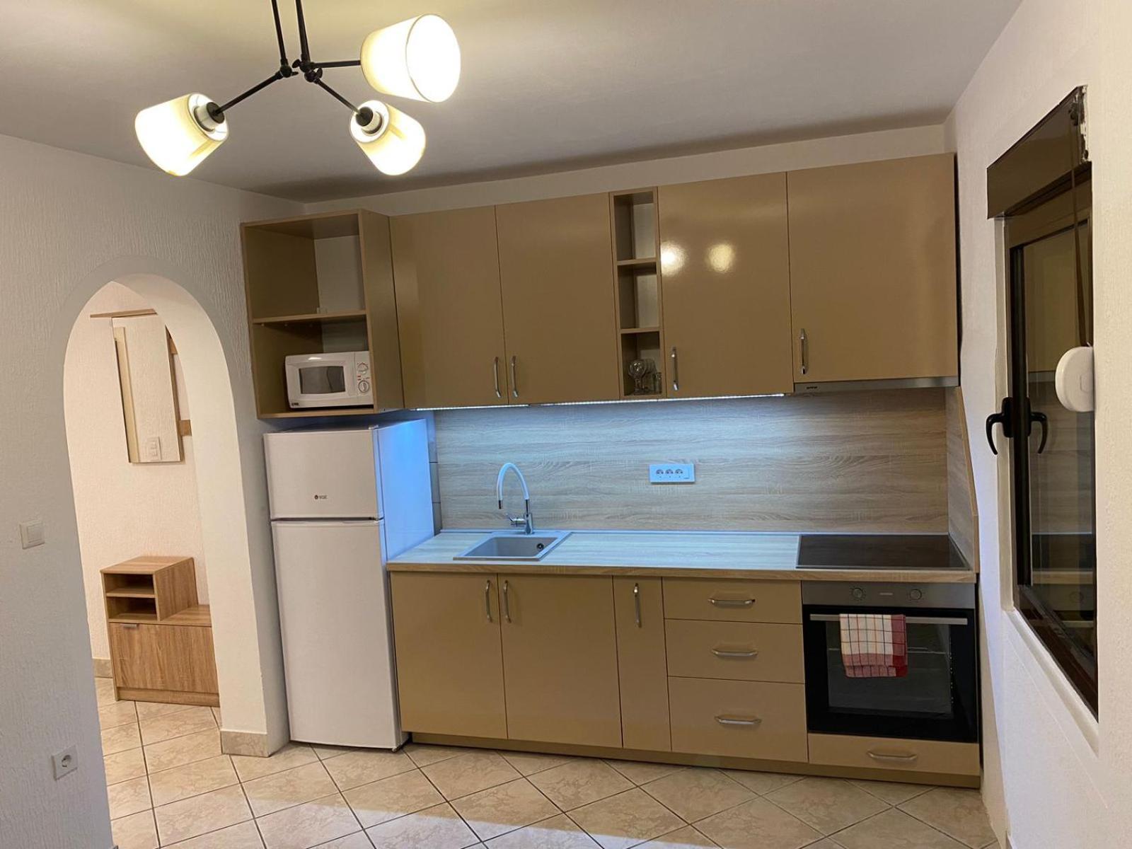 Apartmani Lime Petrovac Exteriör bild