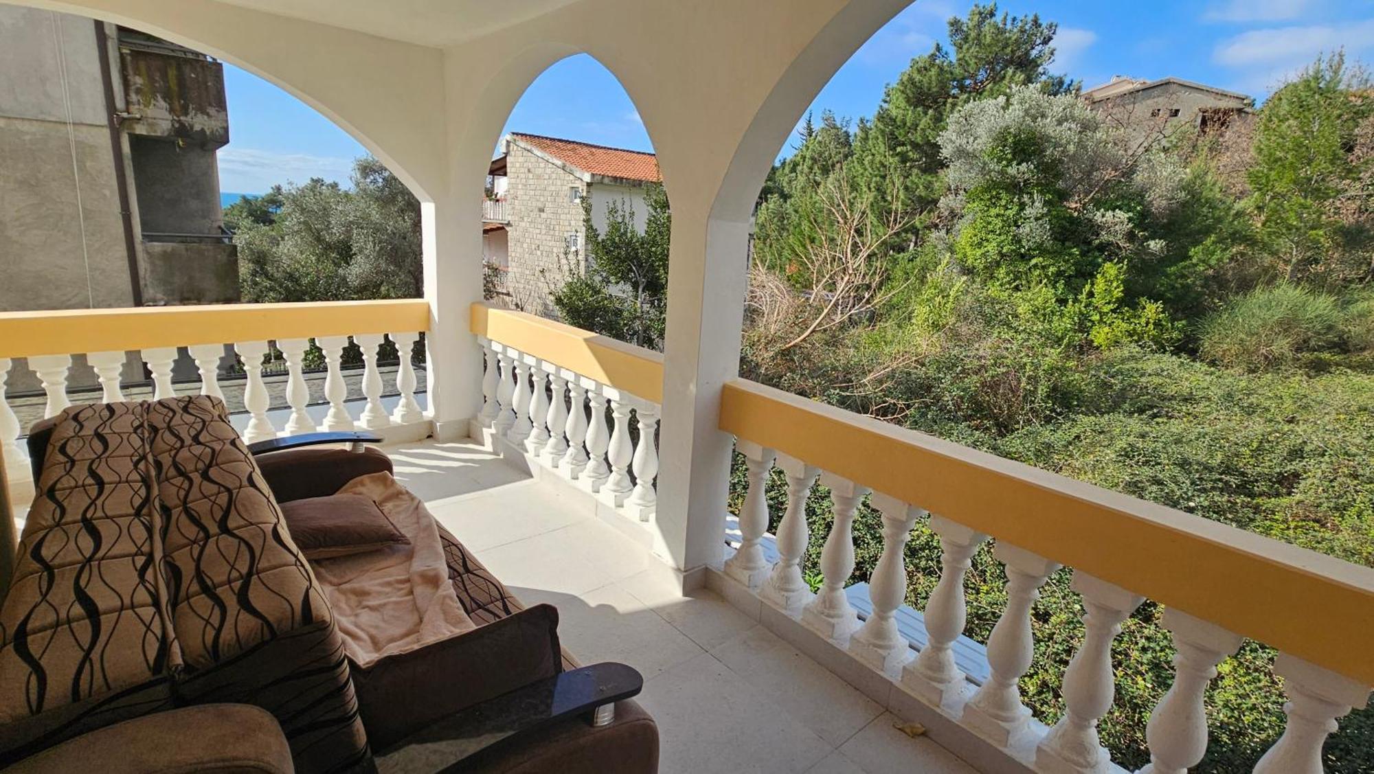 Apartmani Lime Petrovac Exteriör bild