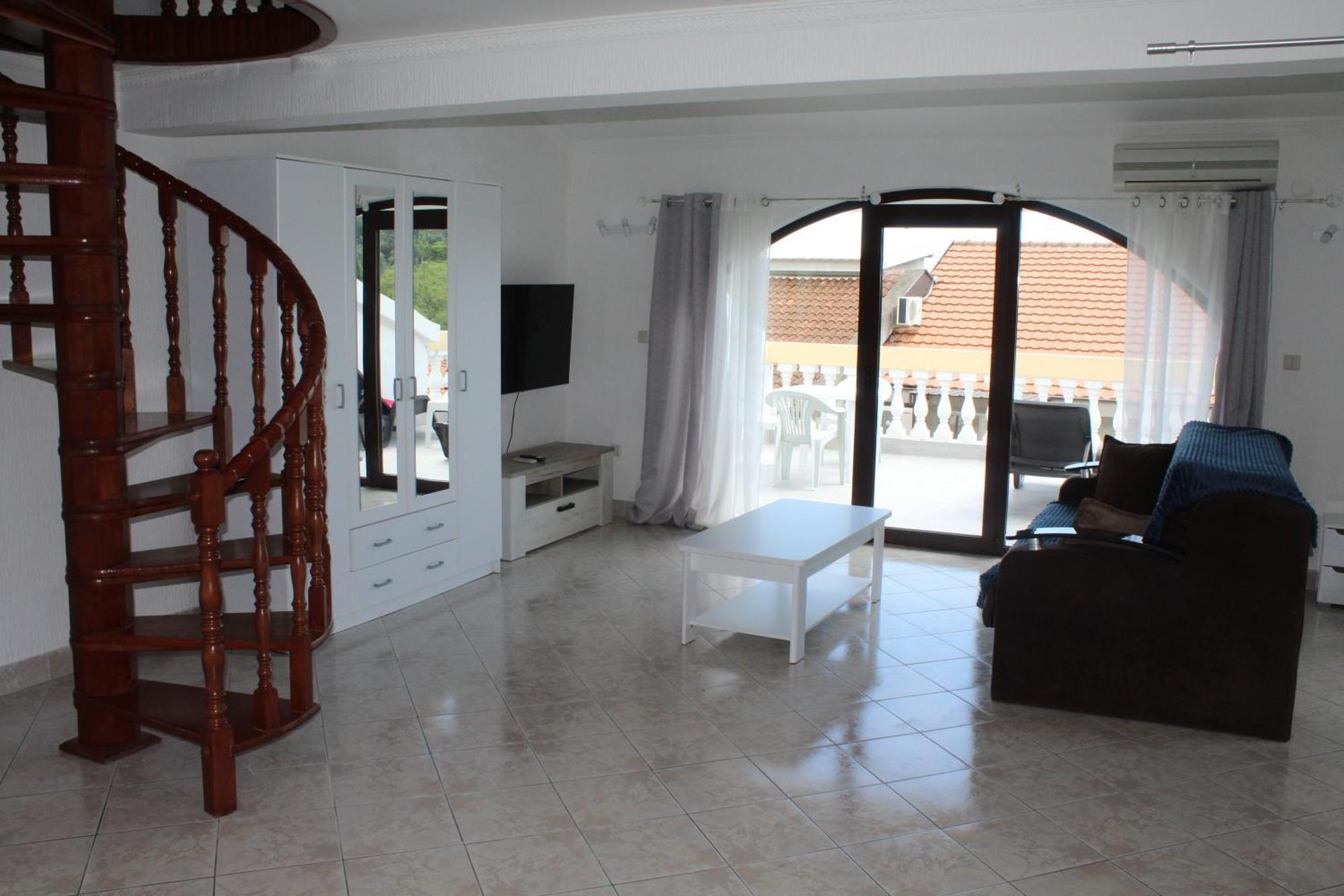 Apartmani Lime Petrovac Exteriör bild